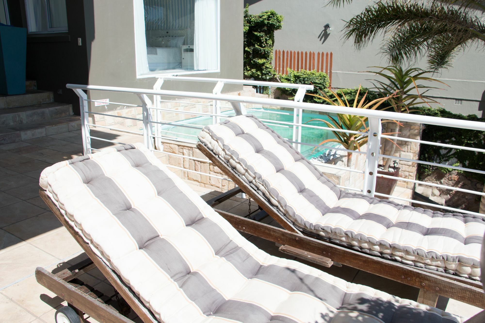 4 On Montagu Accommodation Mossel Bay Esterno foto