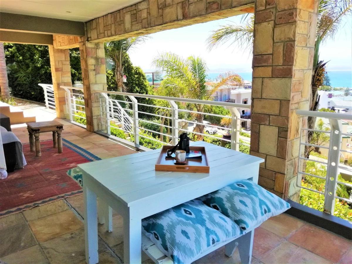 4 On Montagu Accommodation Mossel Bay Esterno foto