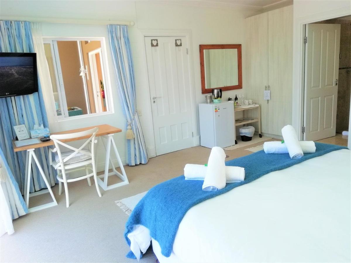 4 On Montagu Accommodation Mossel Bay Esterno foto