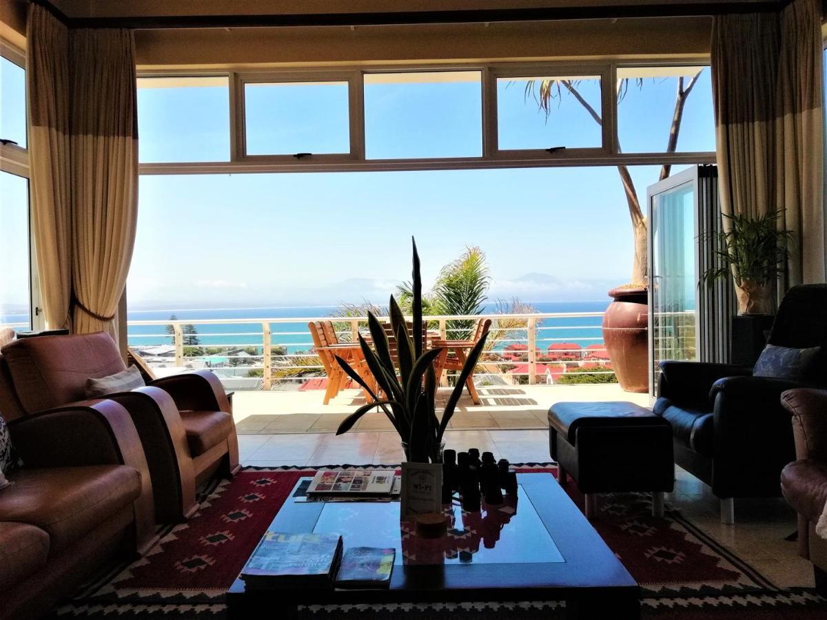 4 On Montagu Accommodation Mossel Bay Esterno foto