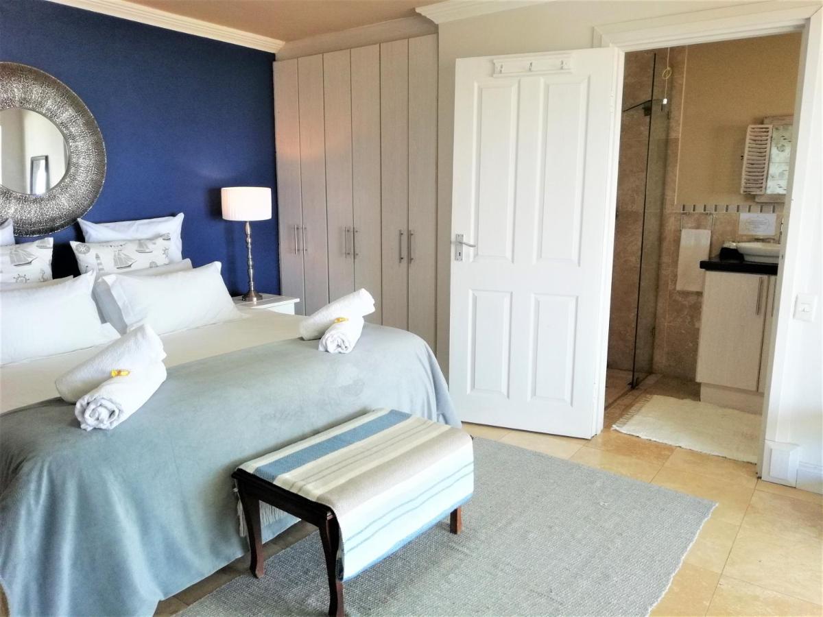 4 On Montagu Accommodation Mossel Bay Esterno foto